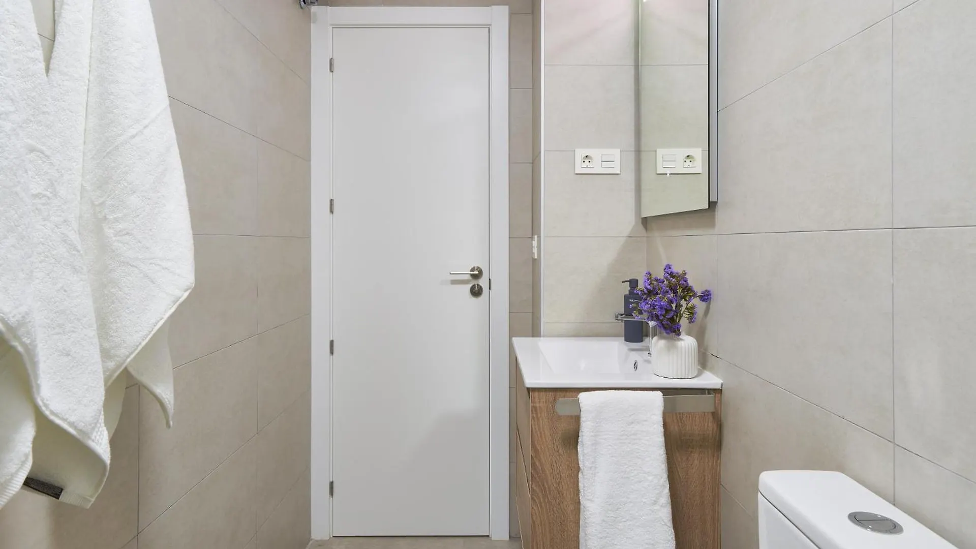 Cozy Apartment Malaga Center Spain